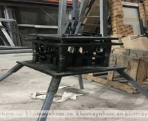 Máy đột dập cửa nhôm đa năng 2